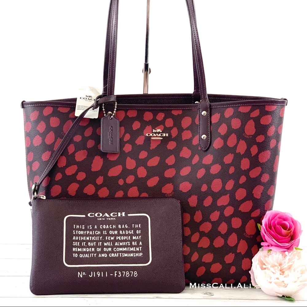 NWT COACH Reversible City Tote + Pouch Red Deer Print